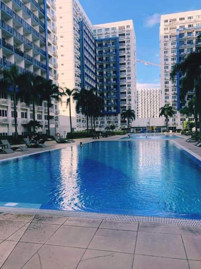 Rhm Sea Residences Condostaycation Moa,Smx Pasay Bagian luar foto