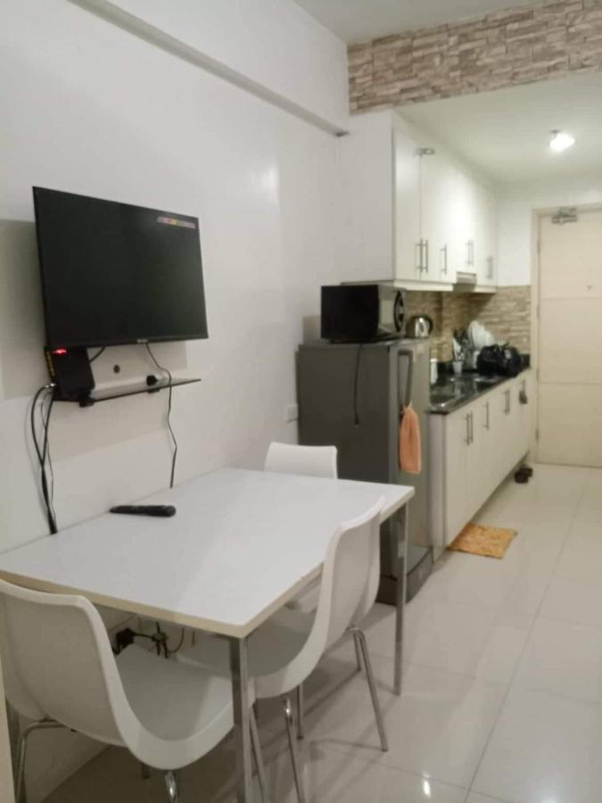 Rhm Sea Residences Condostaycation Moa,Smx Pasay Bagian luar foto